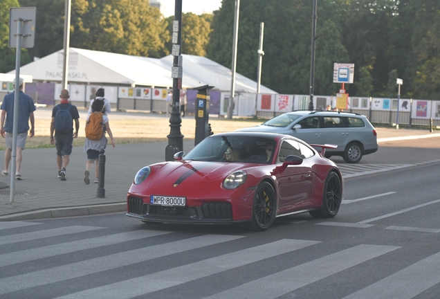 Porsche 992 Carrera 4 GTS MkII