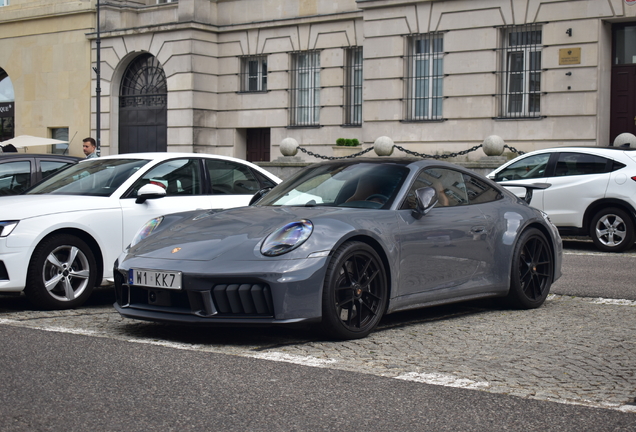 Porsche 992 Carrera 4 GTS MkII