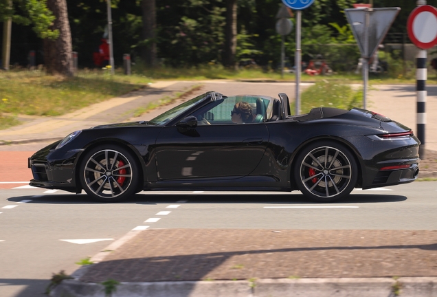 Porsche 992 Carrera S Cabriolet