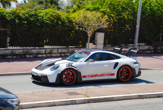 Porsche 992 GT3 RS Weissach Package
