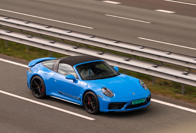 Porsche 992 Targa 4S