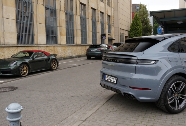 Porsche Cayenne Coupé Turbo E-Hybrid