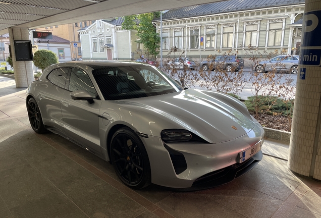 Porsche Taycan GTS Sport Turismo