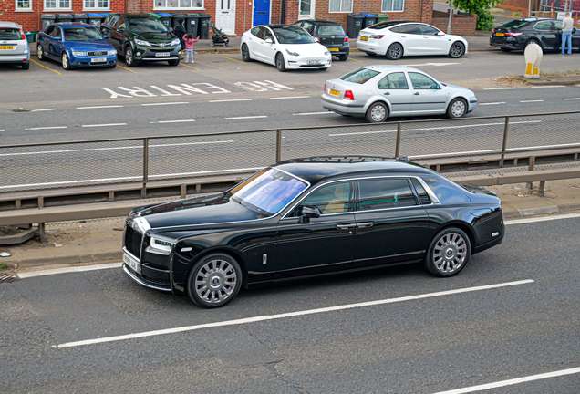 Rolls-Royce Phantom VIII EWB