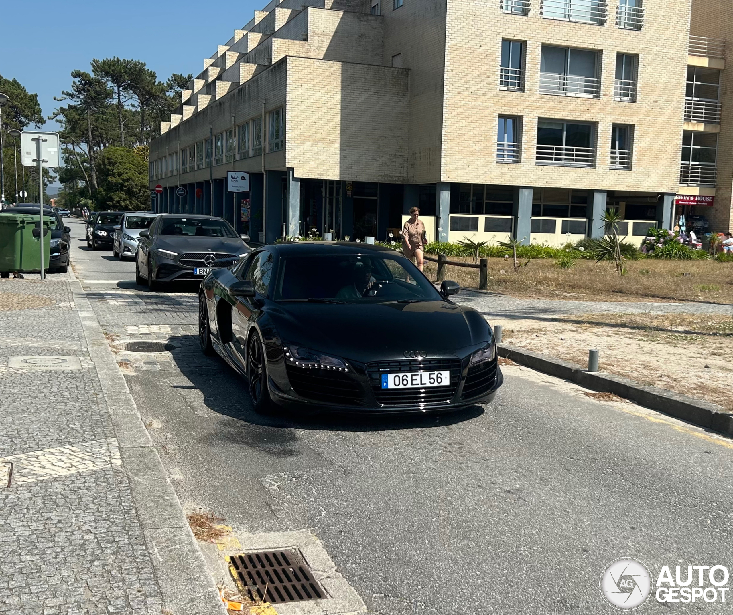 Audi R8