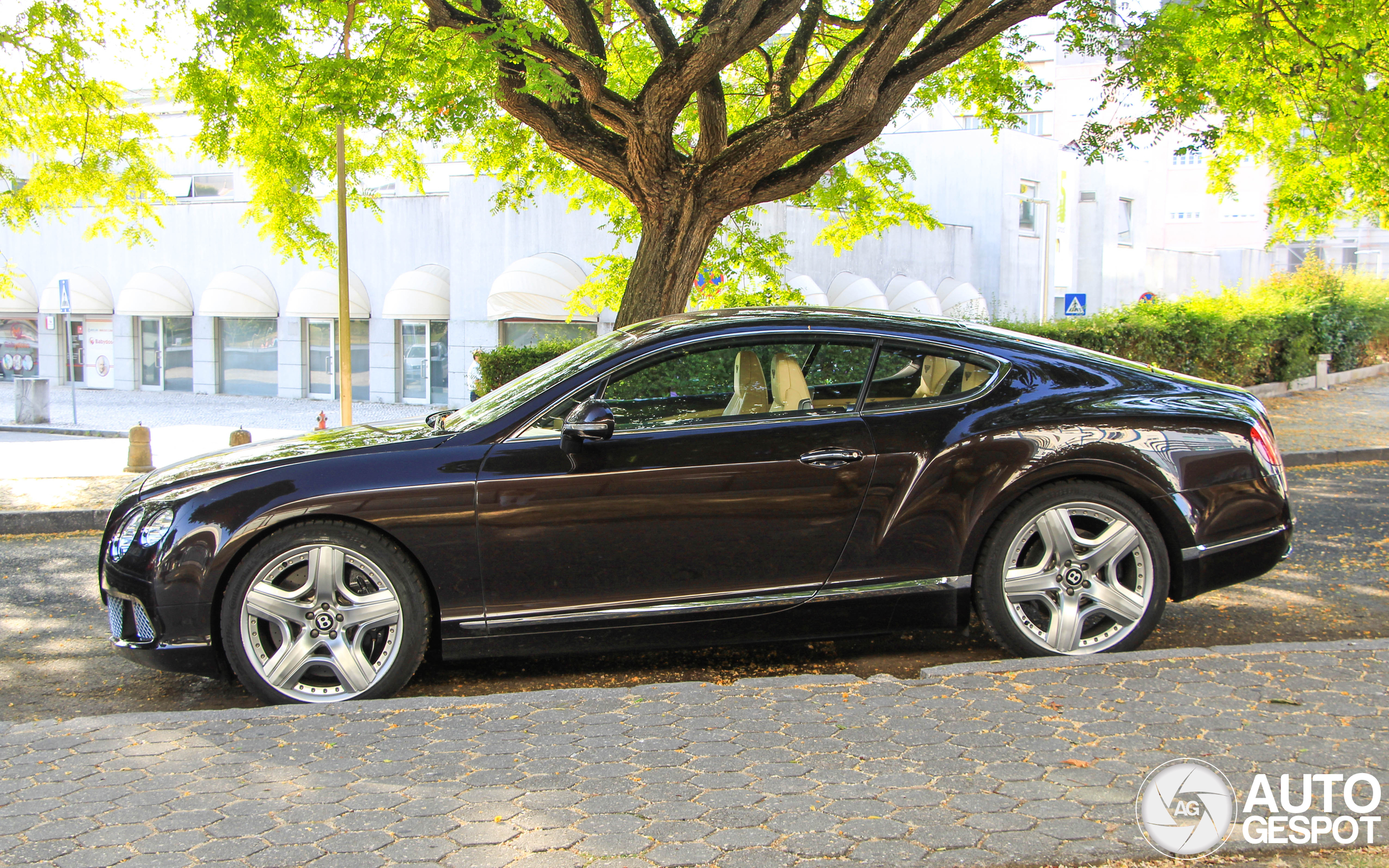 Bentley Continental GT 2012