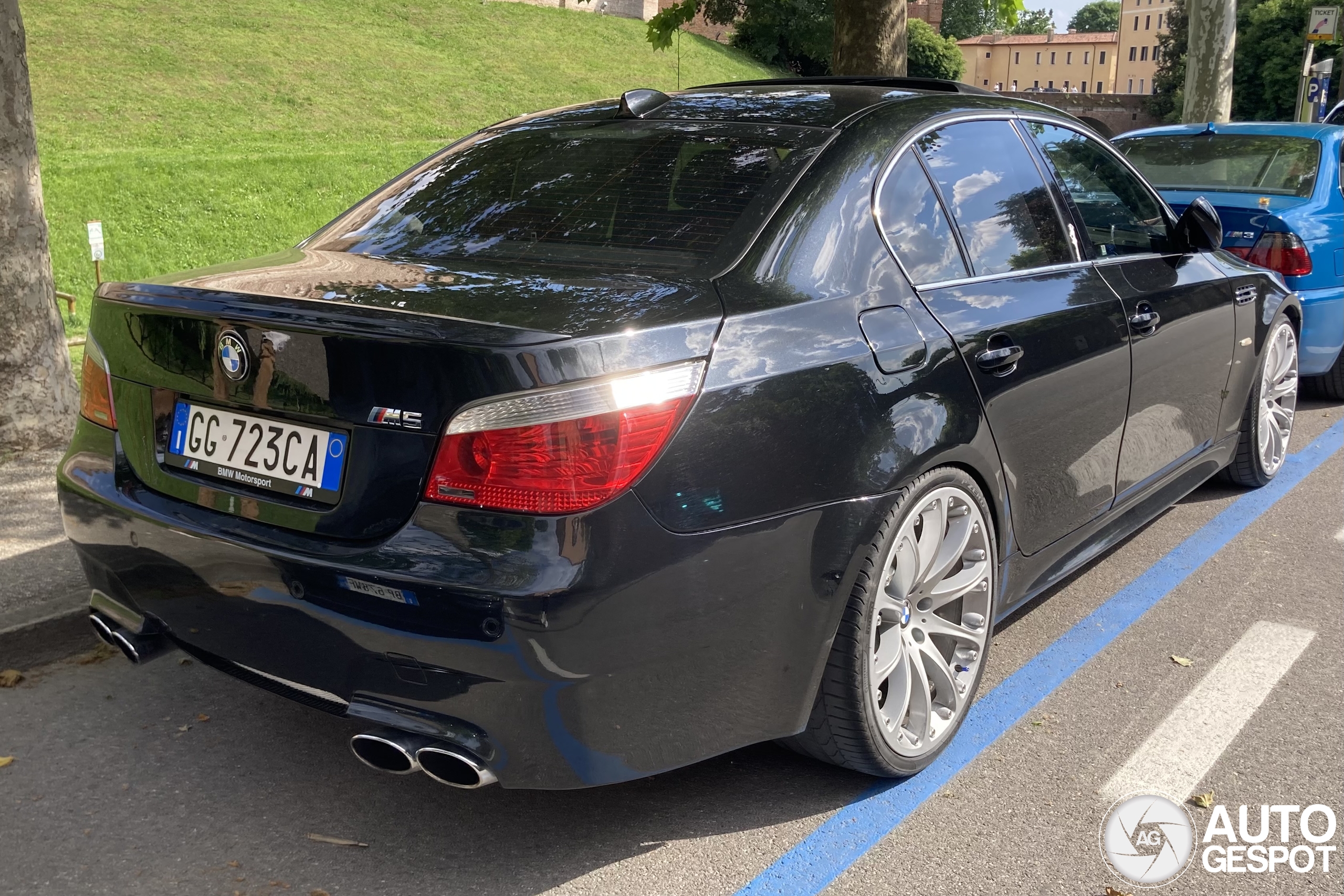 BMW M5 E60 2005
