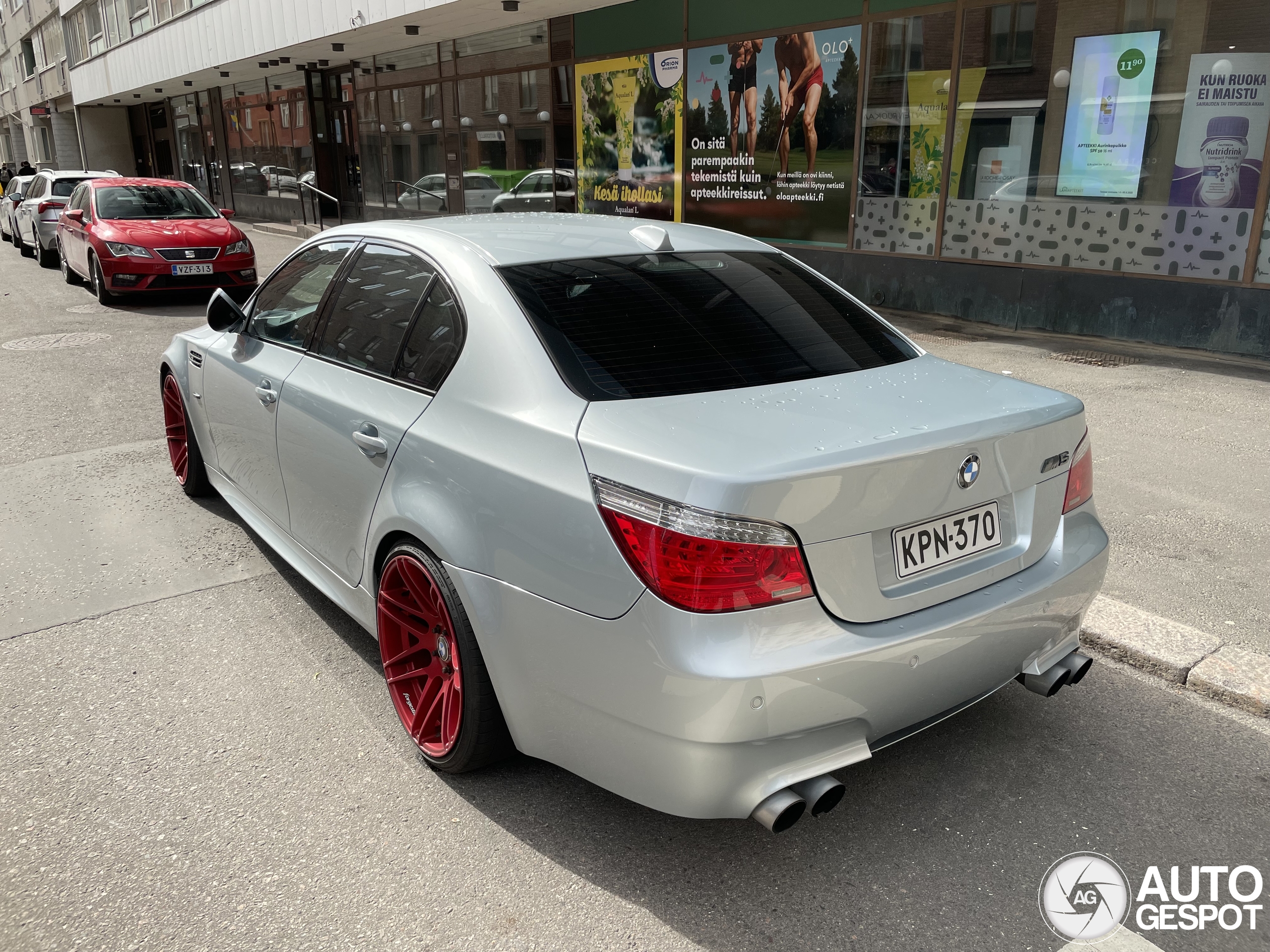 BMW M5 E60 2005