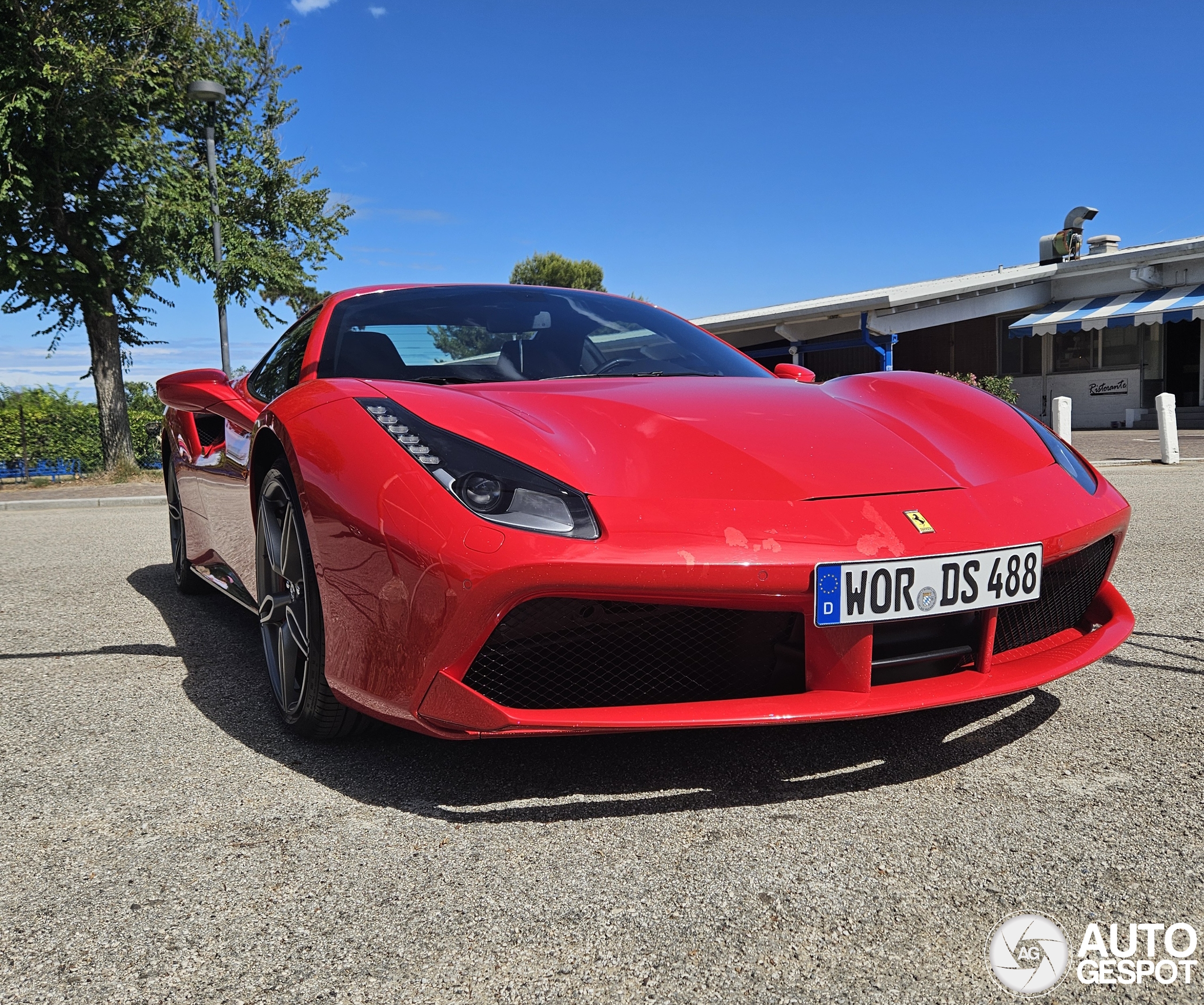 Ferrari 488 Spider