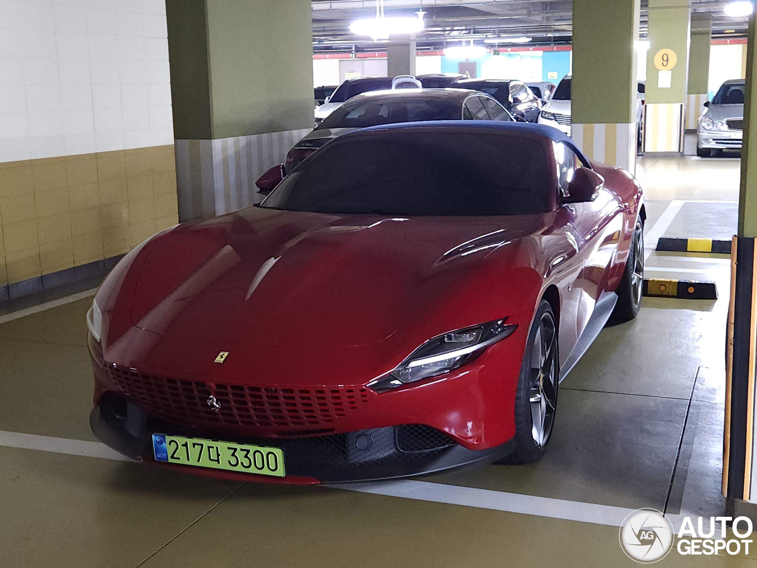 Ferrari Roma Spider