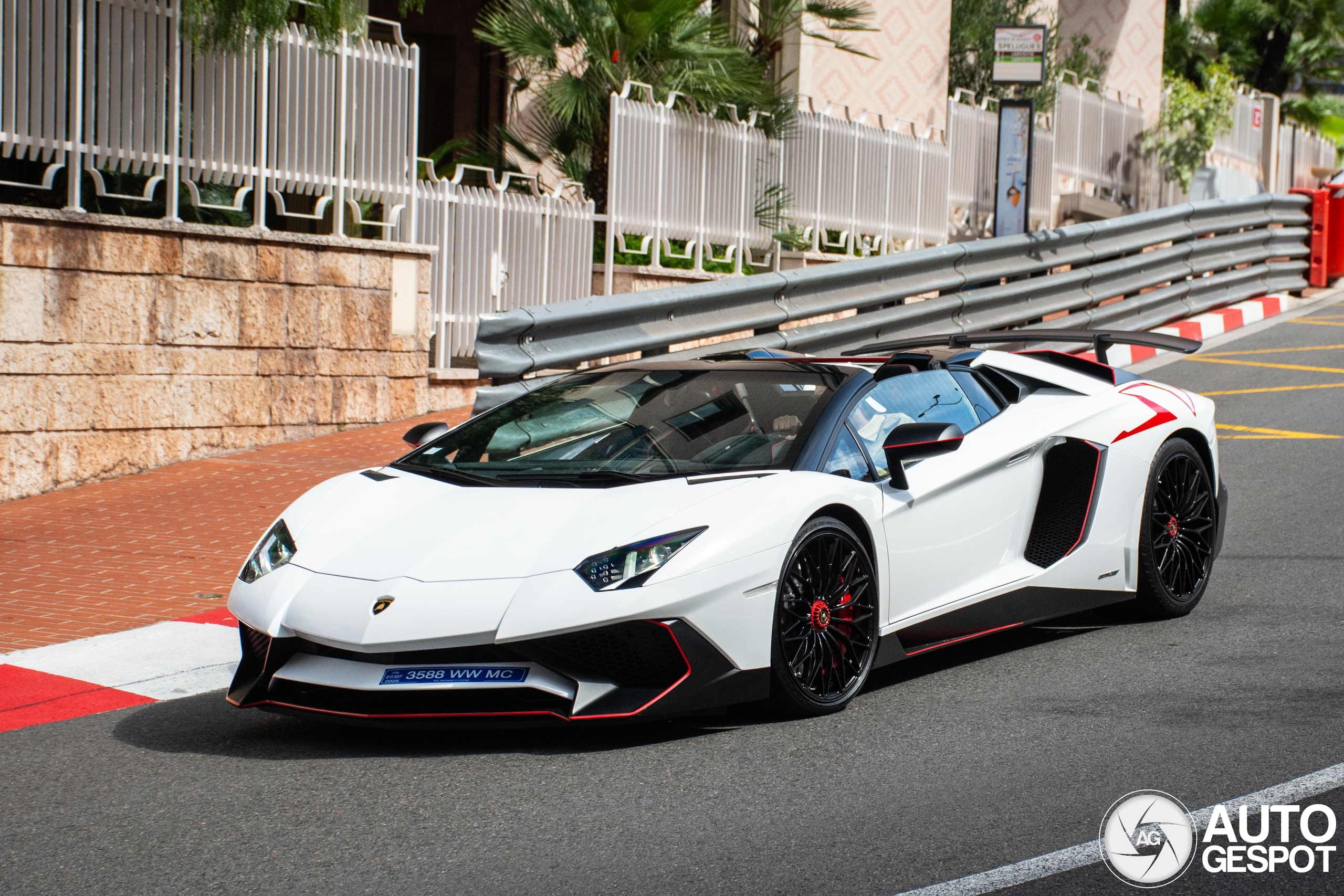 Lamborghini Aventador LP750-4 SuperVeloce Roadster