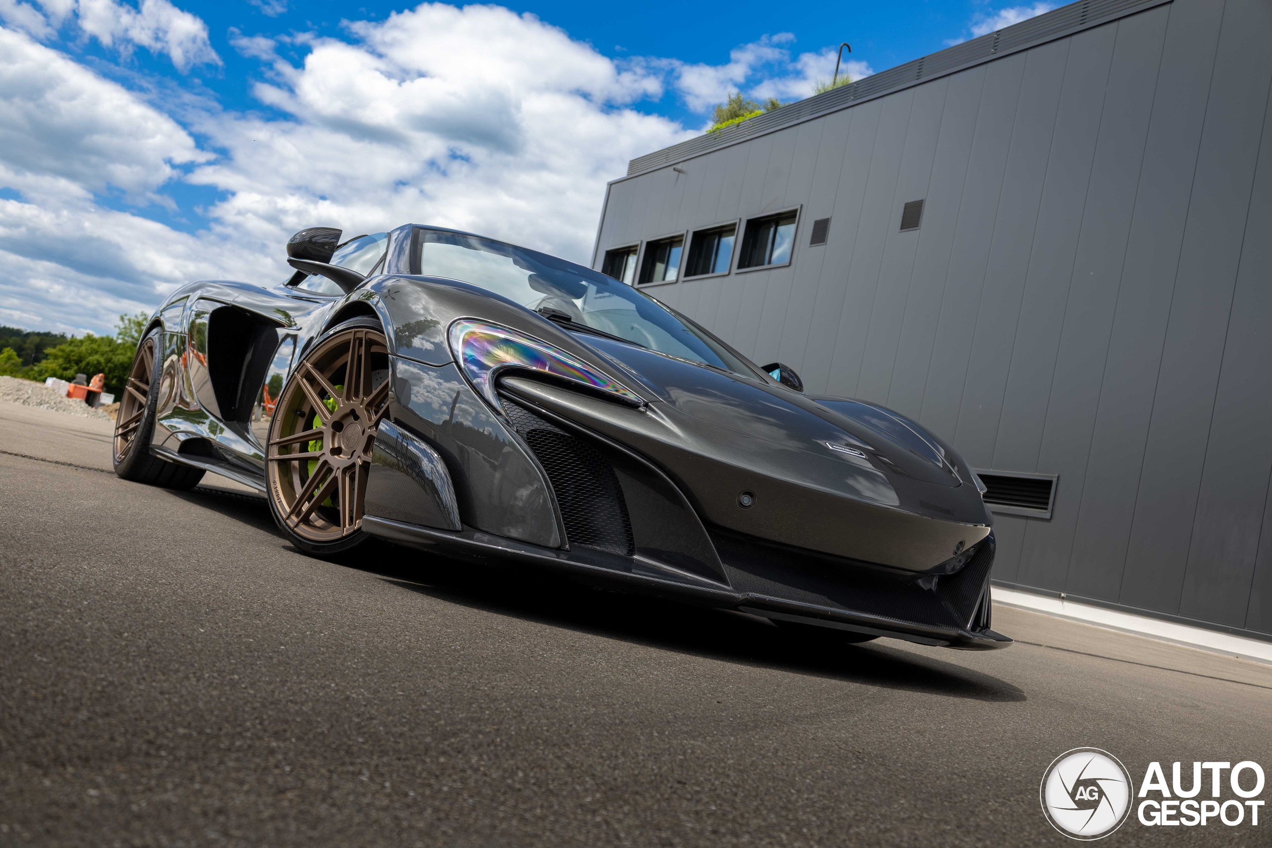 McLaren 675LT Spider