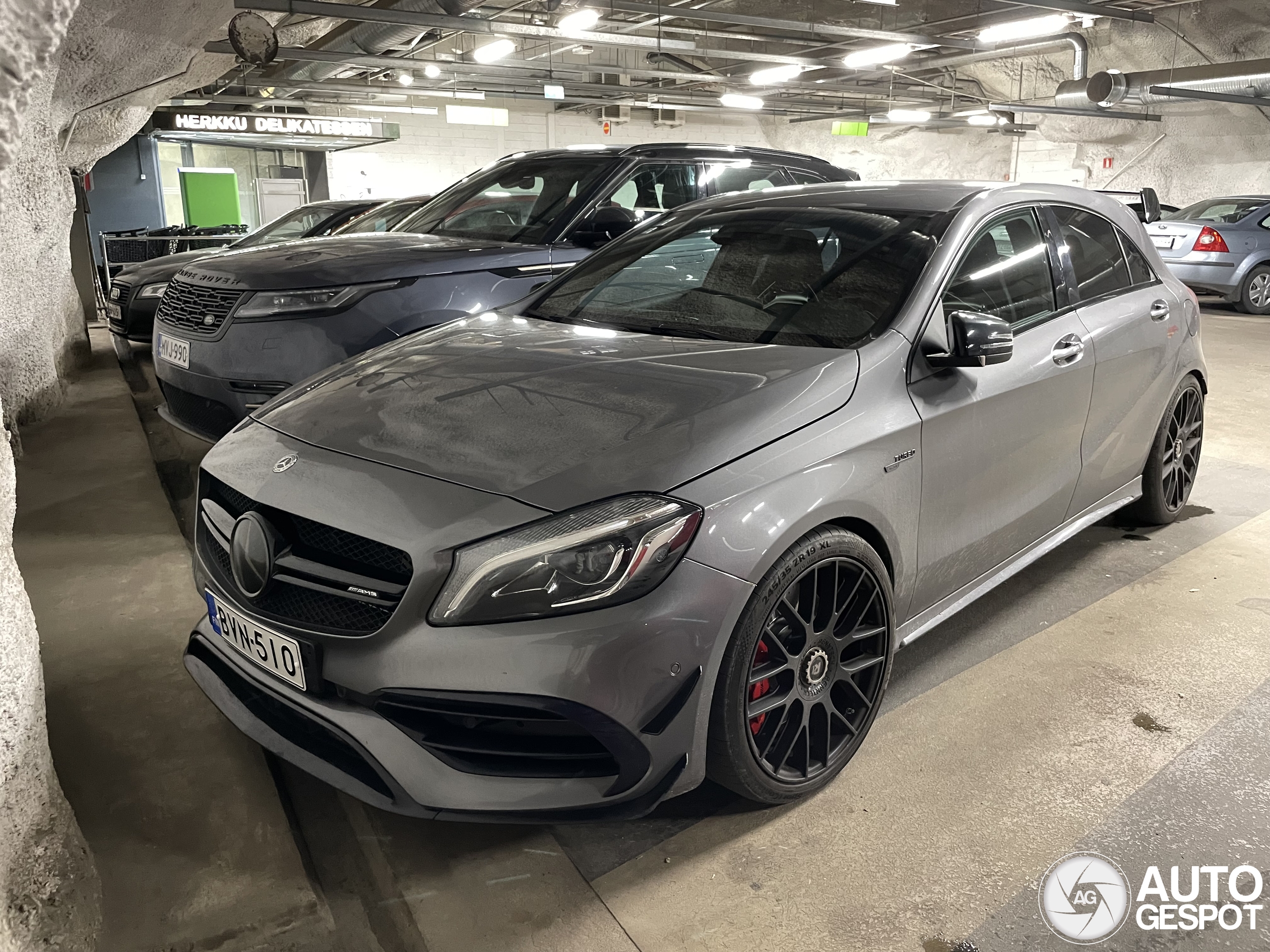 Mercedes-AMG A 45 W176 2015