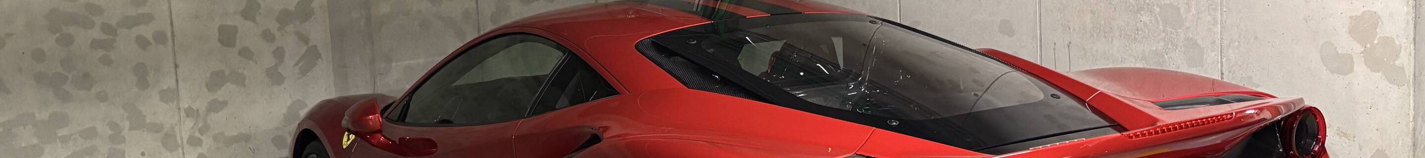 Ferrari 488 Pista