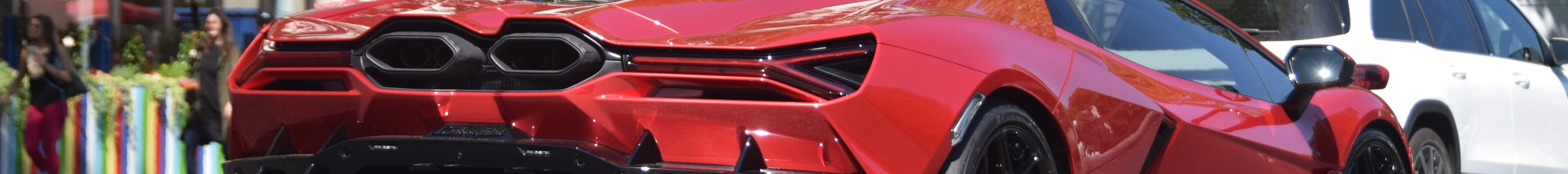 Lamborghini Revuelto