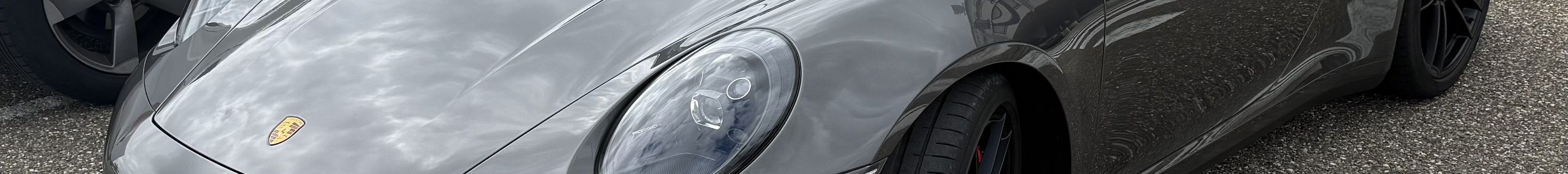 Porsche 992 Carrera 4 GTS Cabriolet