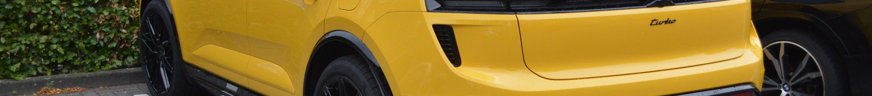 Porsche Macan EV Turbo
