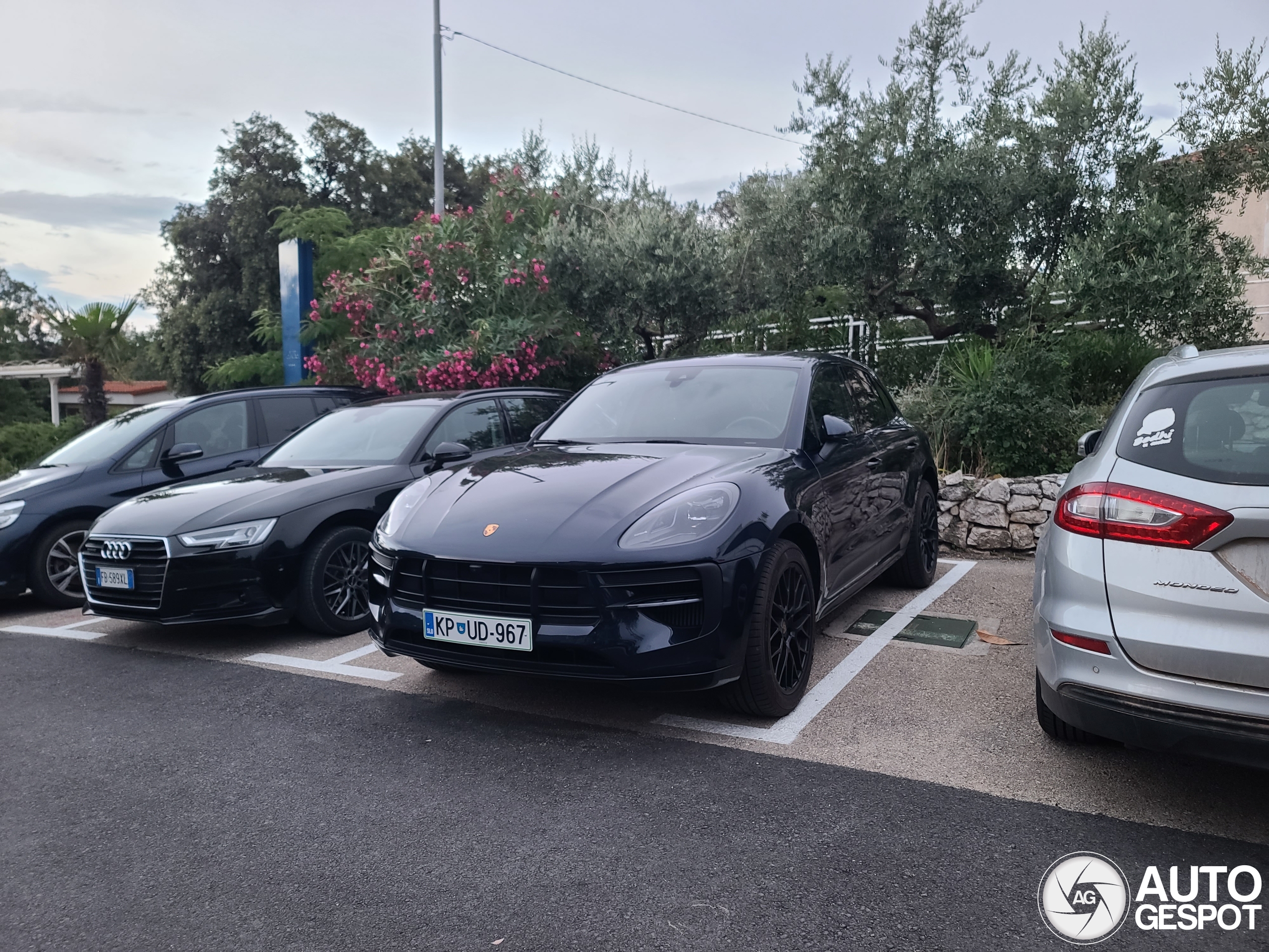 Porsche 95B Macan GTS MkII