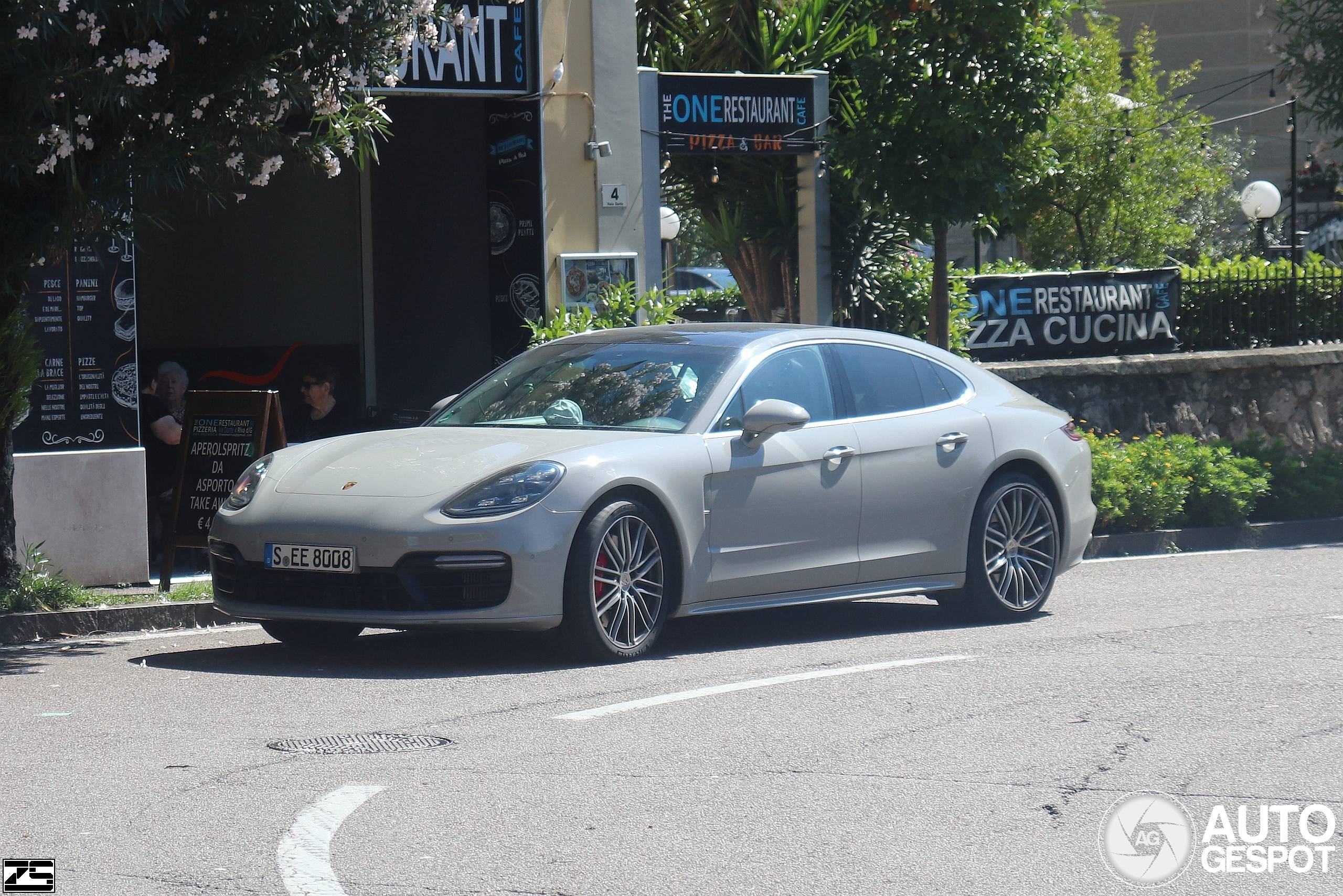 Porsche 971 Panamera Turbo MkI
