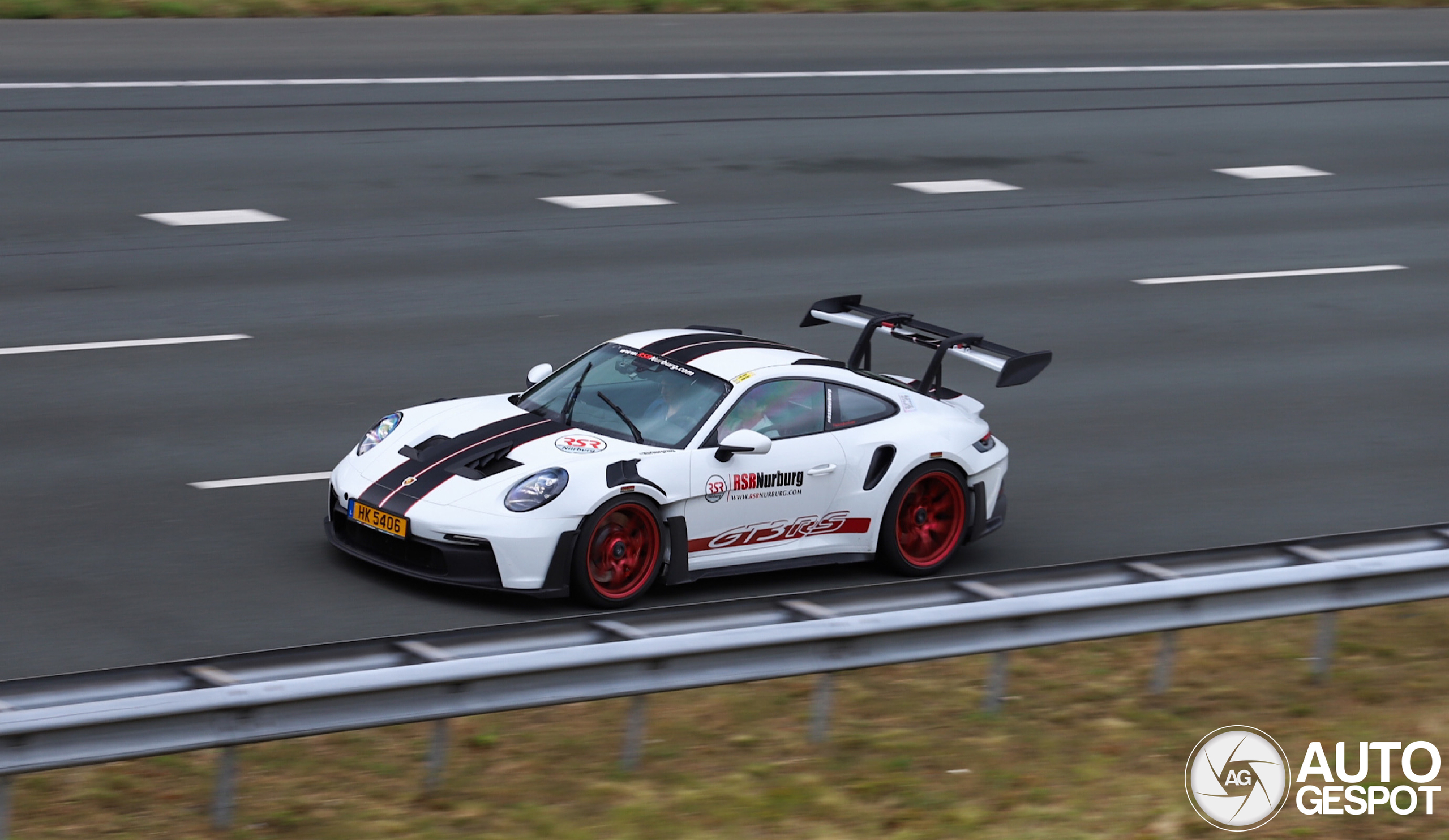 Porsche 992 GT3 RS