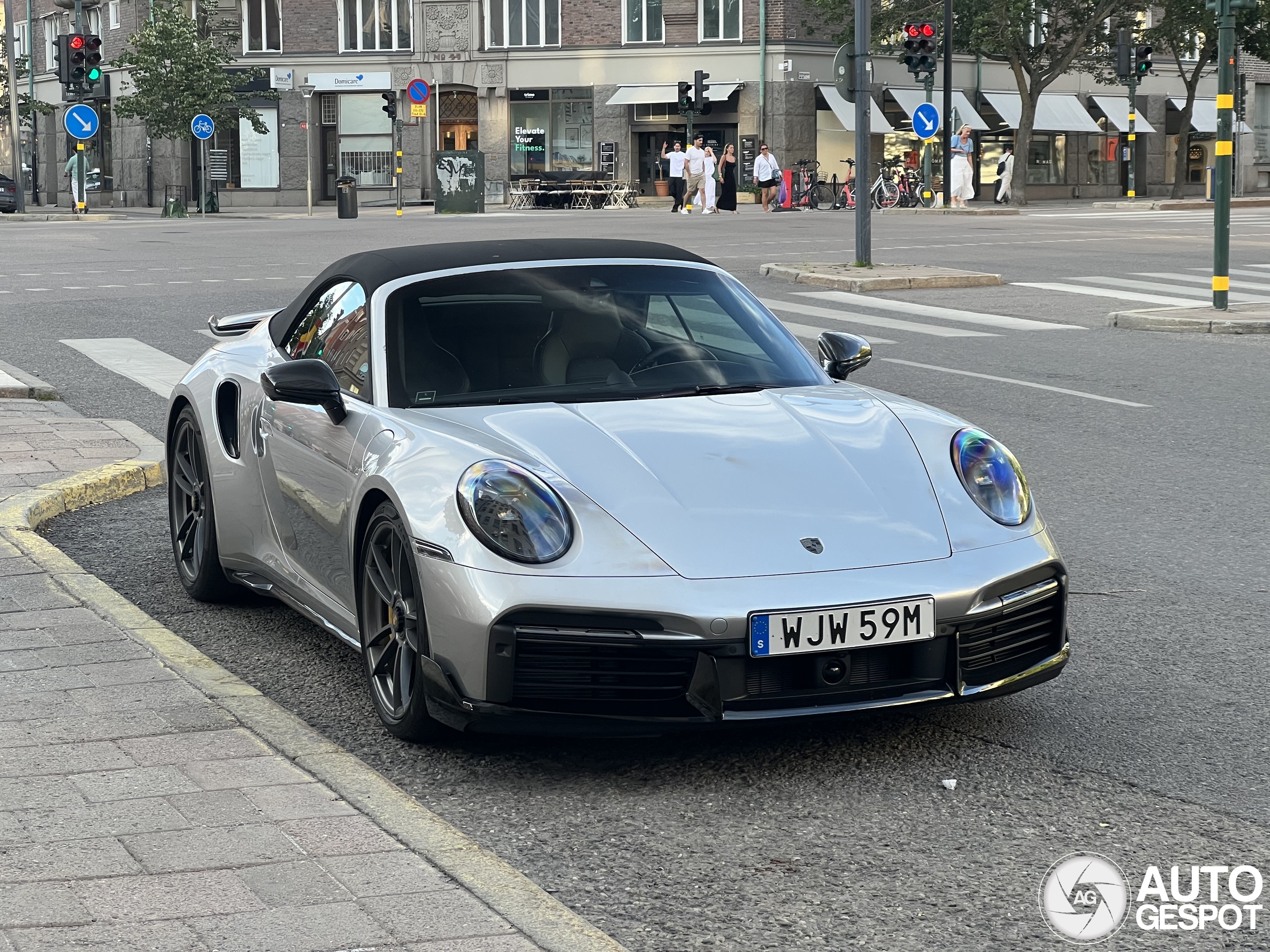 Porsche 992 Turbo S Cabriolet