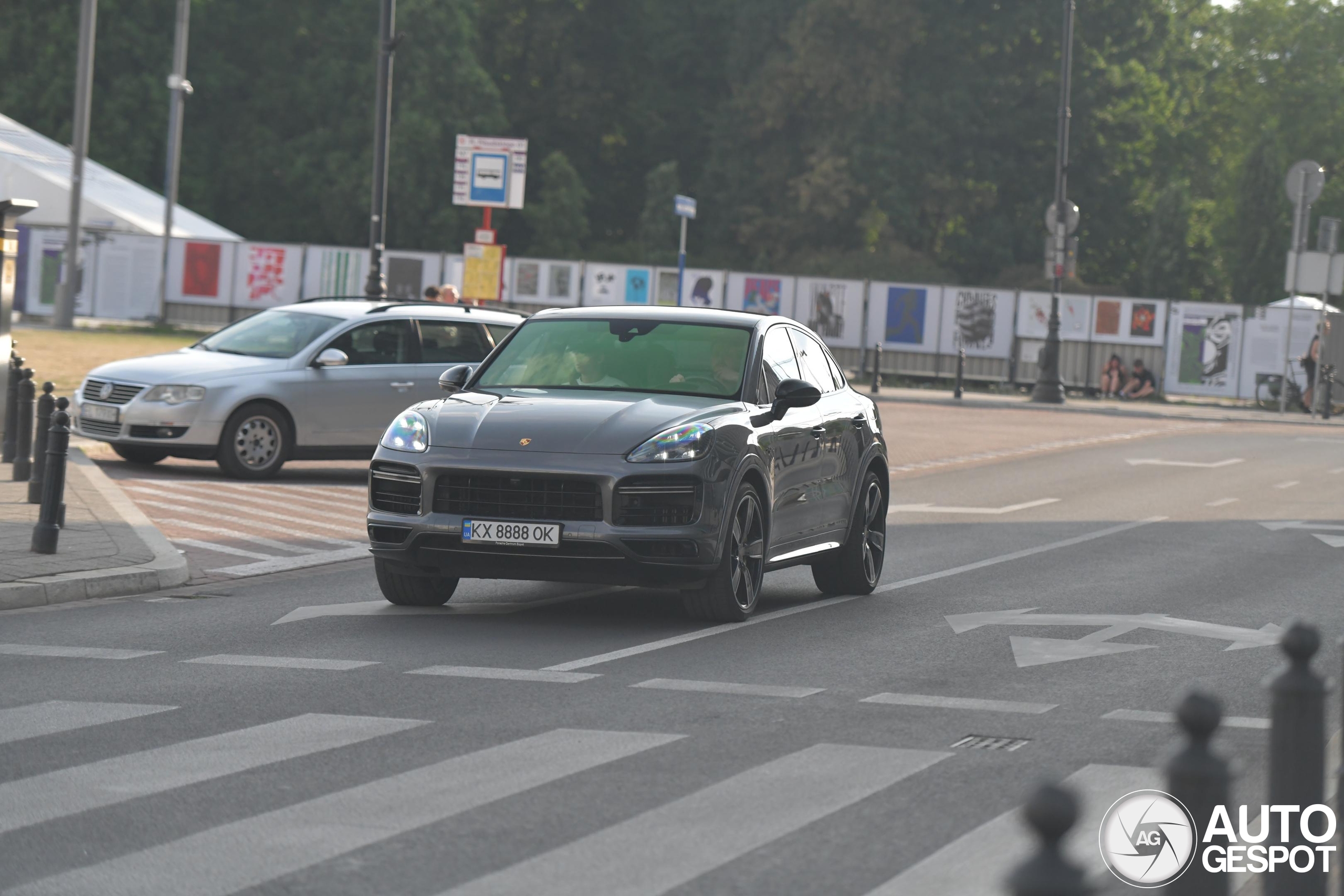 Porsche Cayenne Coupé Turbo S E-Hybrid
