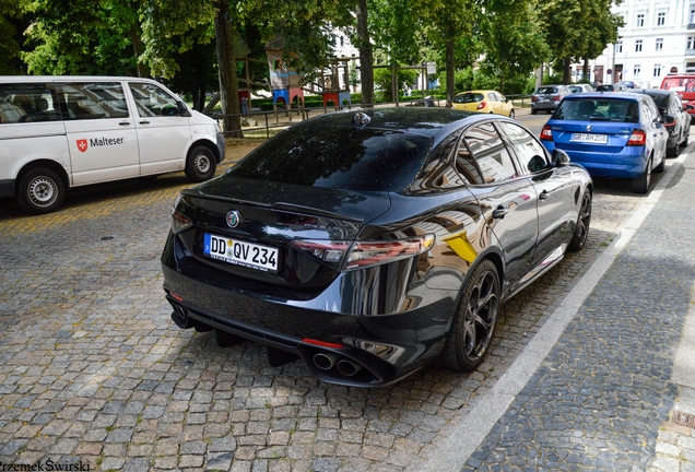 Alfa Romeo Giulia Quadrifoglio 2020