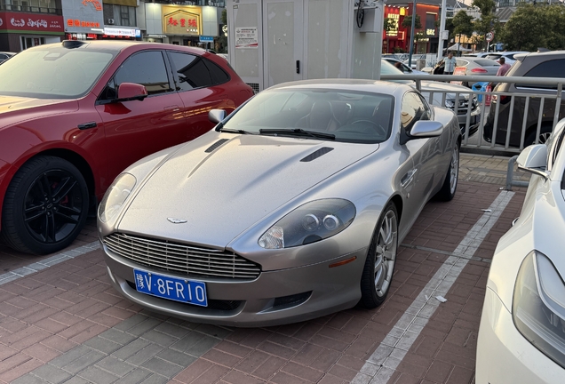 Aston Martin DB9
