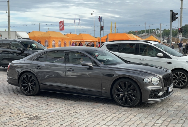 Bentley Flying Spur Hybrid