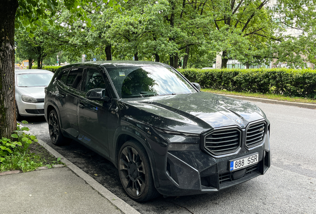 BMW XM G09