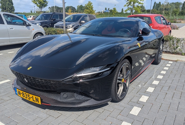 Ferrari Roma