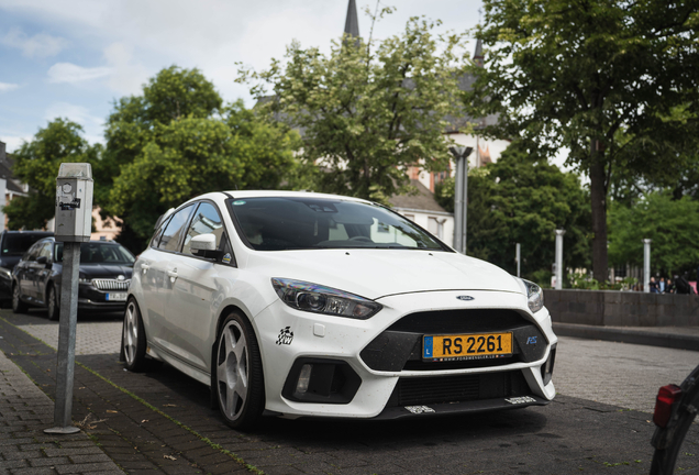 Ford Focus RS 2015
