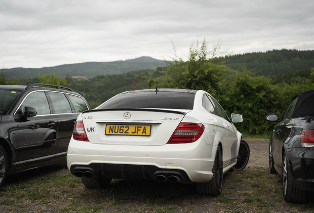 Mercedes-Benz C 63 AMG Coupé