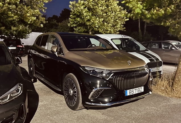 Mercedes-Maybach EQS 680 SUV