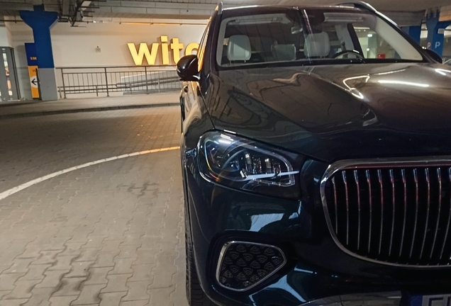 Mercedes-Maybach GLS 600 2024