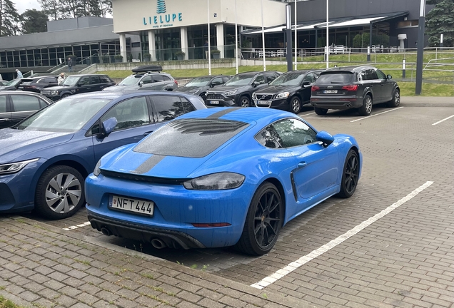 Porsche 718 Cayman GTS 4.0