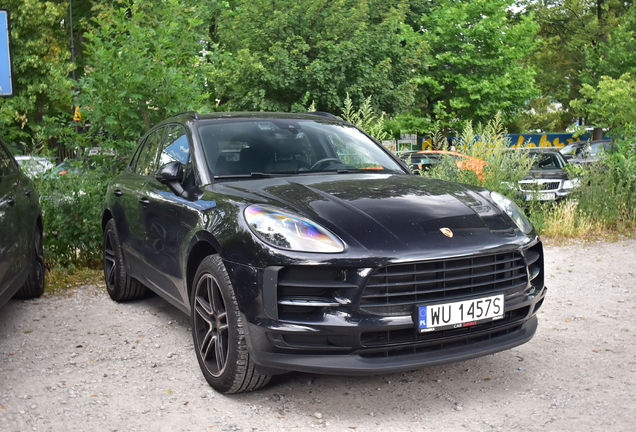 Porsche 95B Macan Turbo