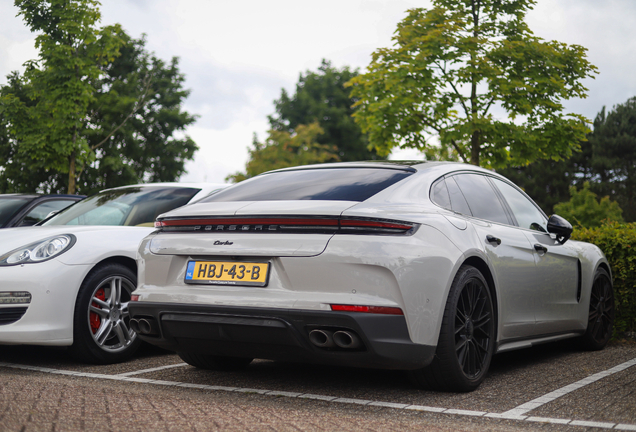 Porsche 972 Panamera Turbo E-Hybrid