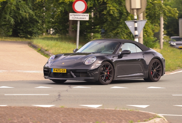 Porsche 992 Carrera S Cabriolet