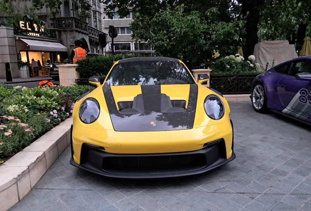 Porsche 992 GT3 RS Weissach Package