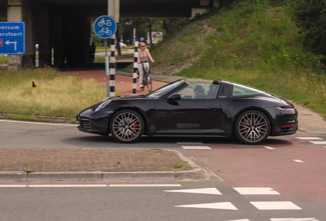 Porsche 992 Targa 4S