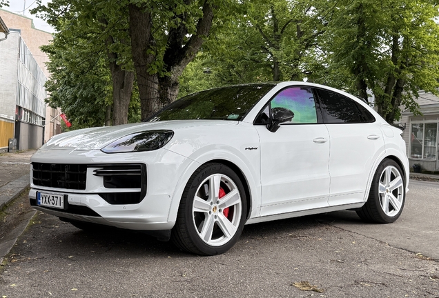 Porsche Cayenne Coupé Turbo E-Hybrid
