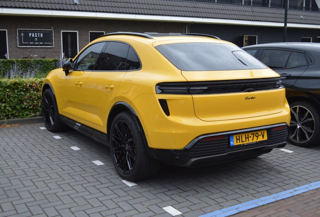 Porsche Macan EV Turbo