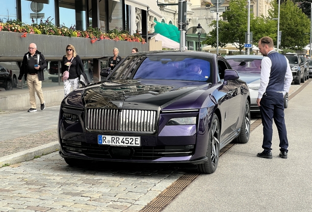 Rolls-Royce Spectre Black Badge
