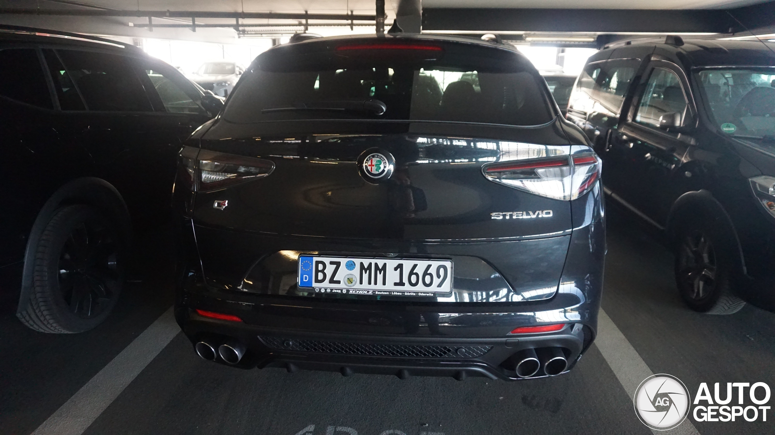 Alfa Romeo Stelvio Quadrifoglio 2020