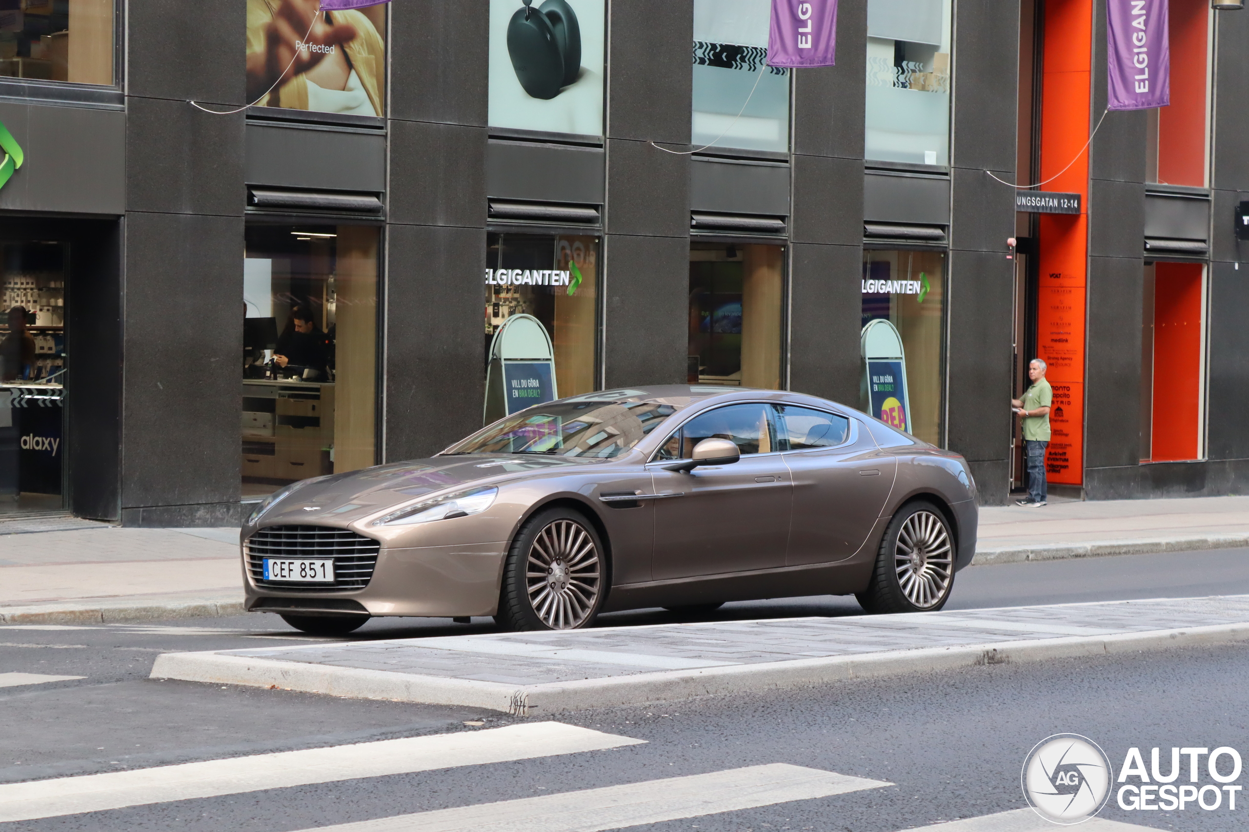 Aston Martin Rapide S