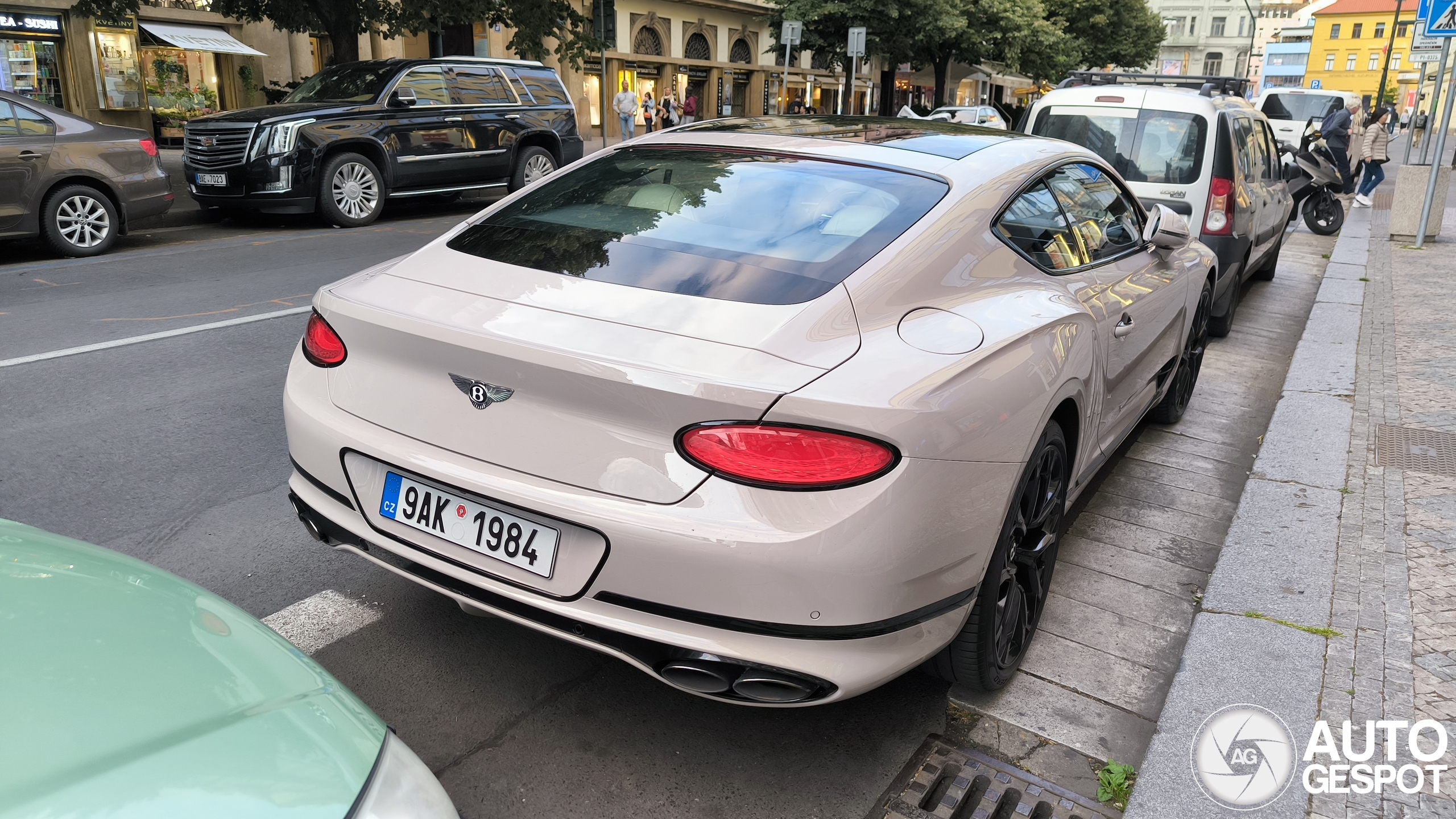 Bentley Continental GT V8 2020