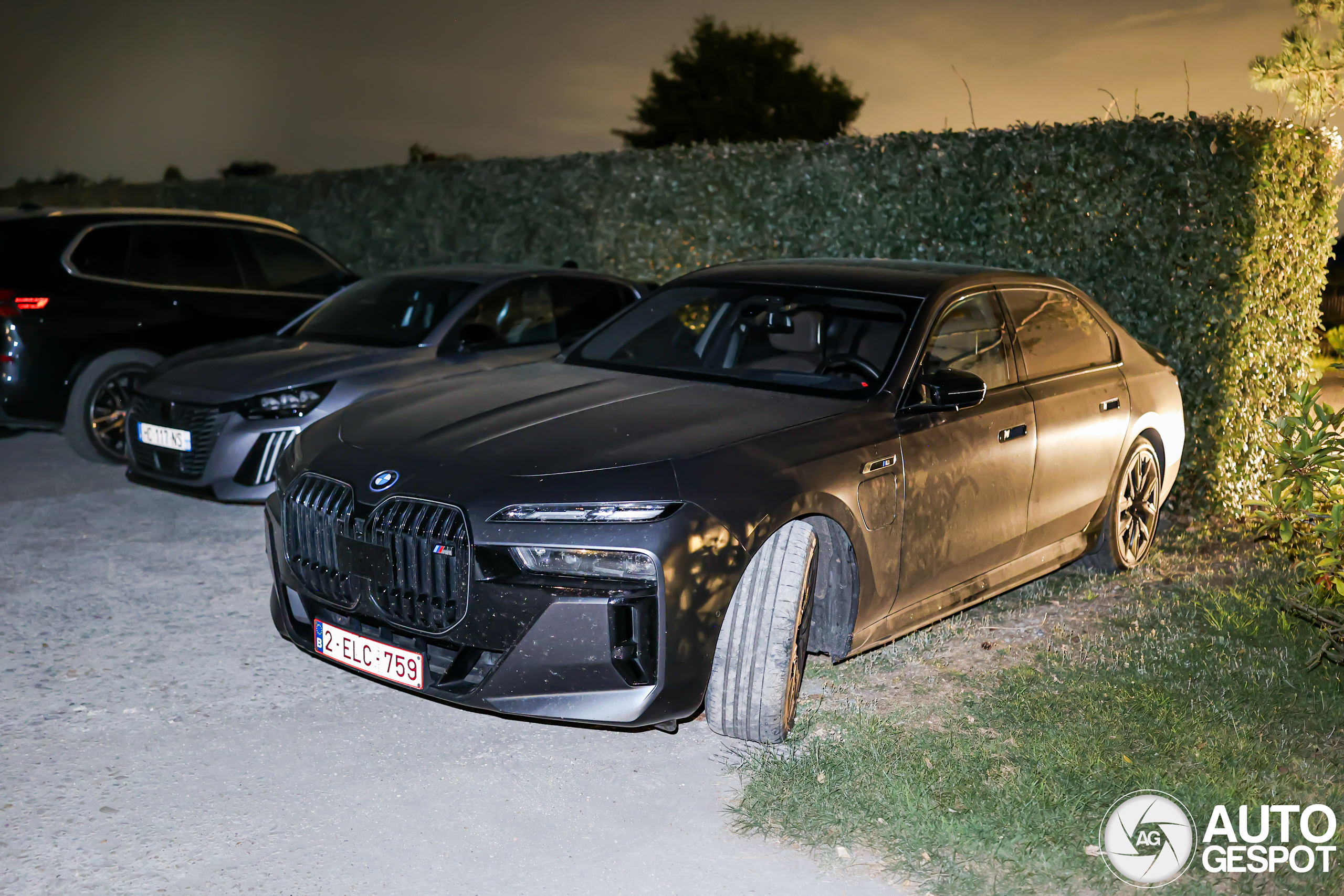 BMW M760e xDrive
