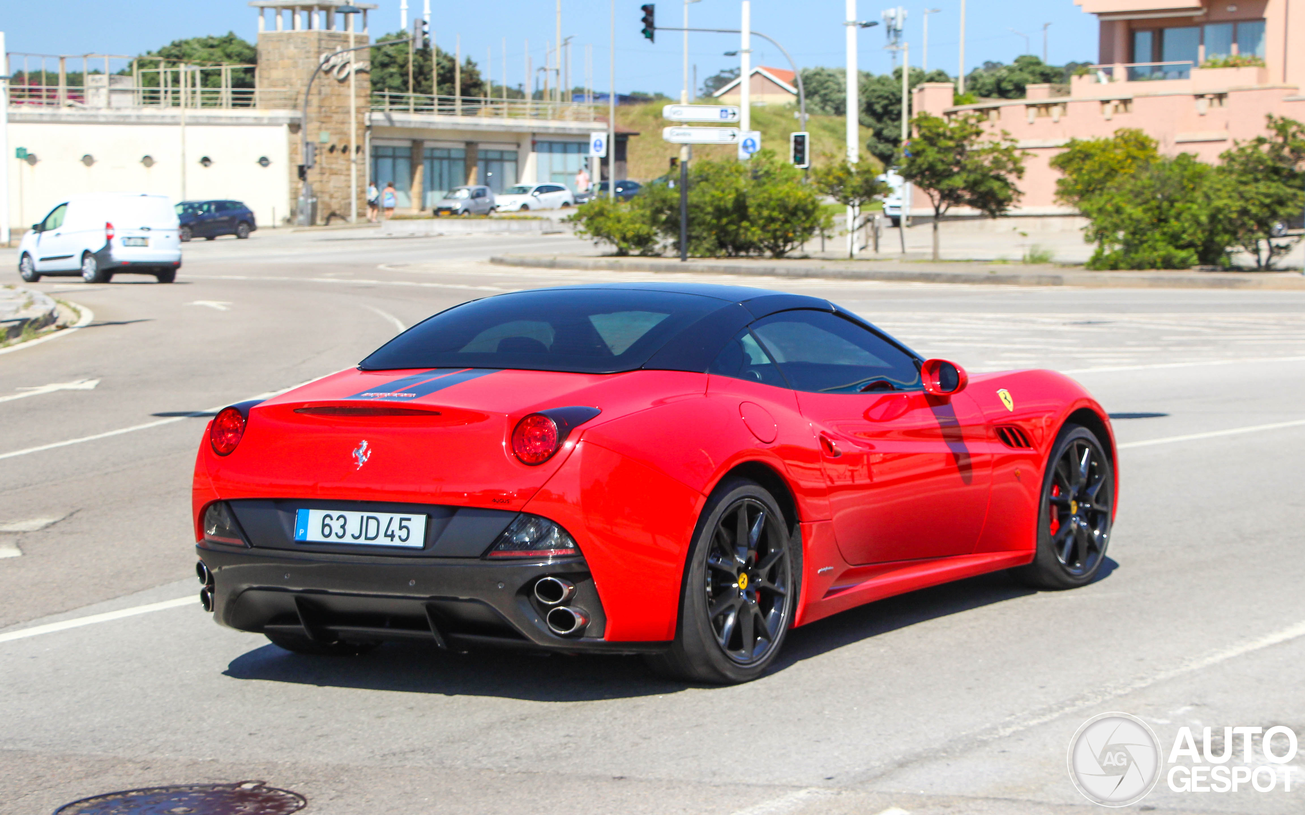 Ferrari California