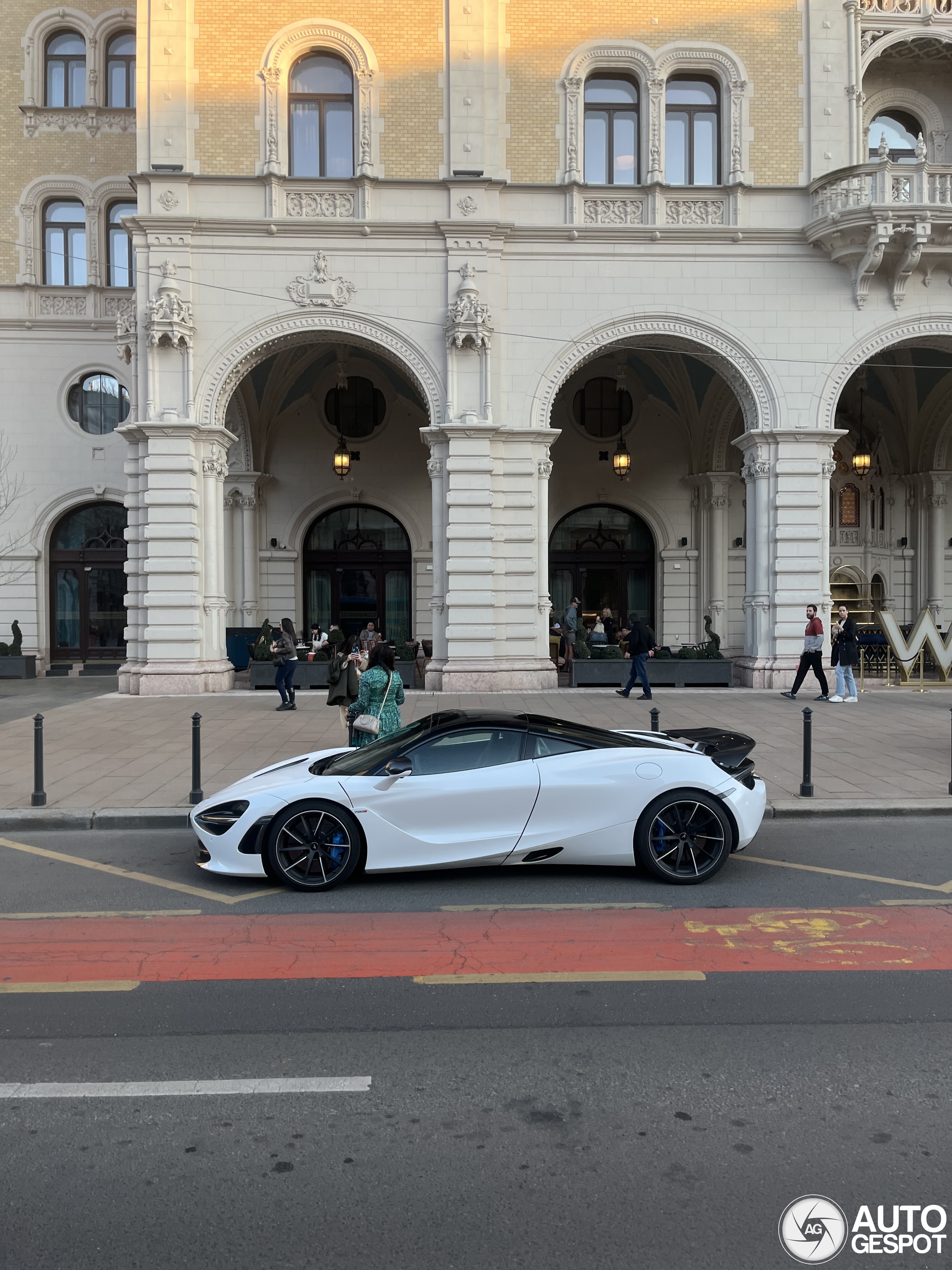 McLaren 720S